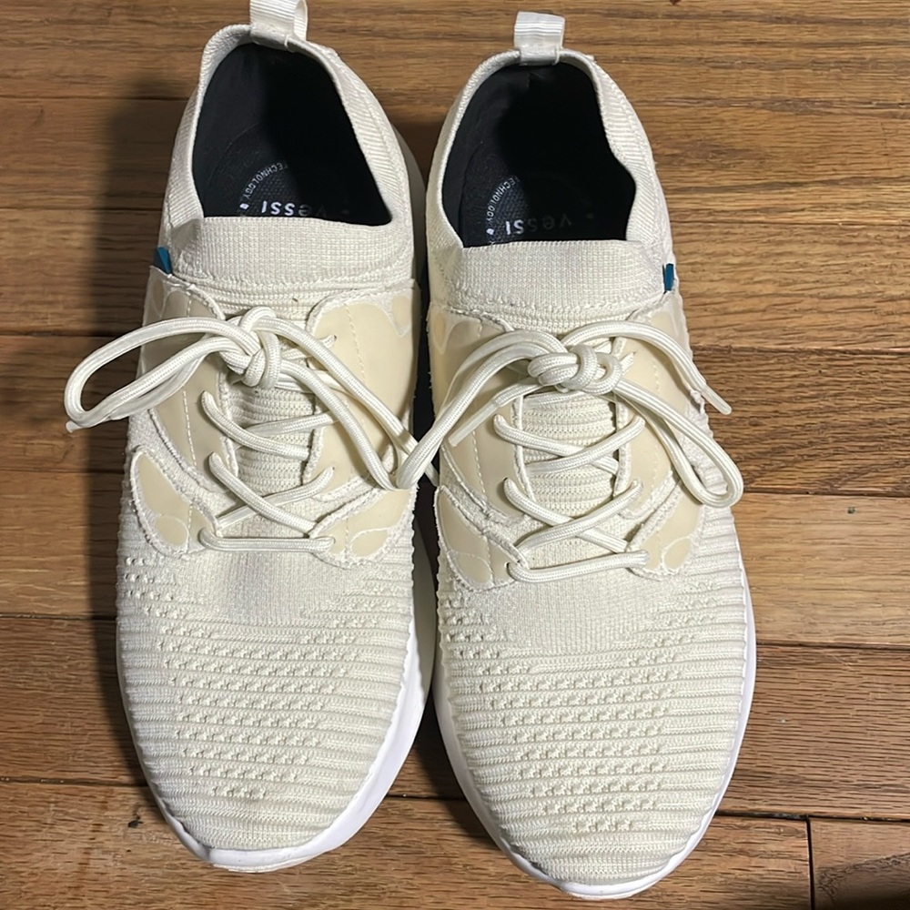 Women’s waterproof Vessi Everyday tennis shoe